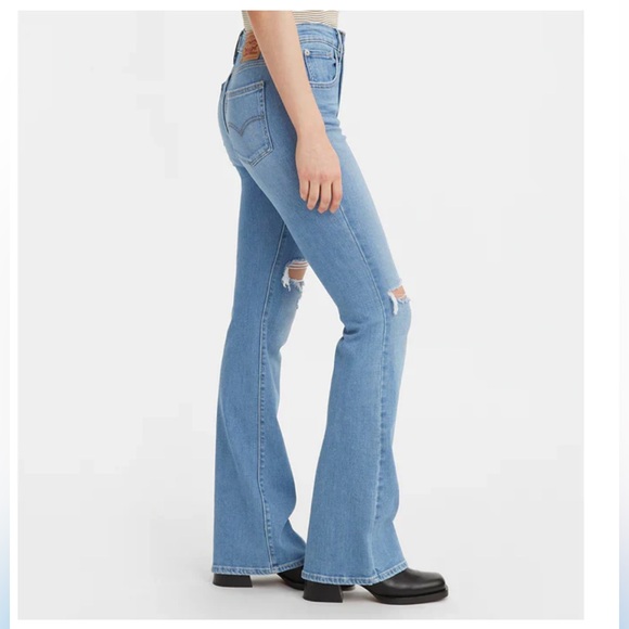 ✨3/$20✨ Levi’s 726 High Rise Flare Jeans - Picture 2 of 10